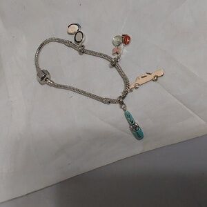 Girl's FAVORITE‎ VINTAGE CHARMS BRACELET